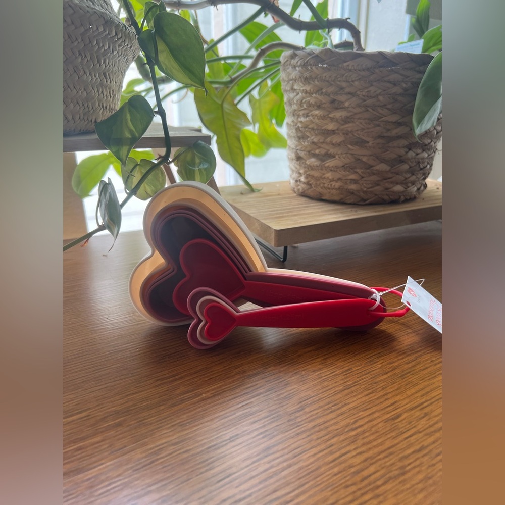 Target Heart Shaped Measuring Cups & Spoons